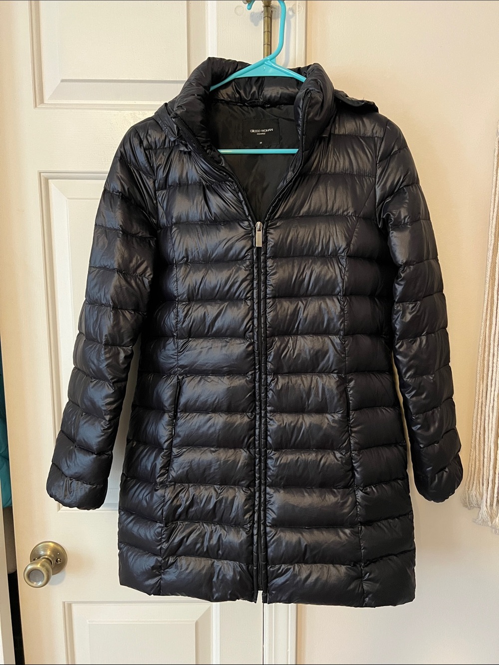 NWOT G2000 black down filled ( 80%) puffer size S